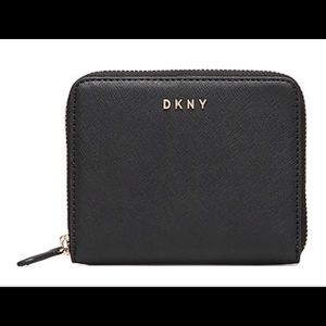 DKNY Wallet zip around NWT